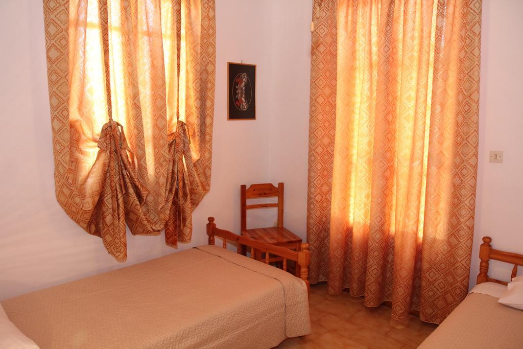 Apartamento Circe Pansion Lixouri Habitación foto