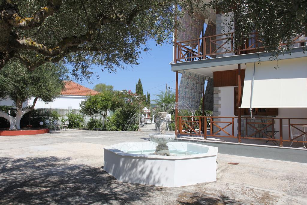 Apartamento Circe Pansion Lixouri Exterior foto
