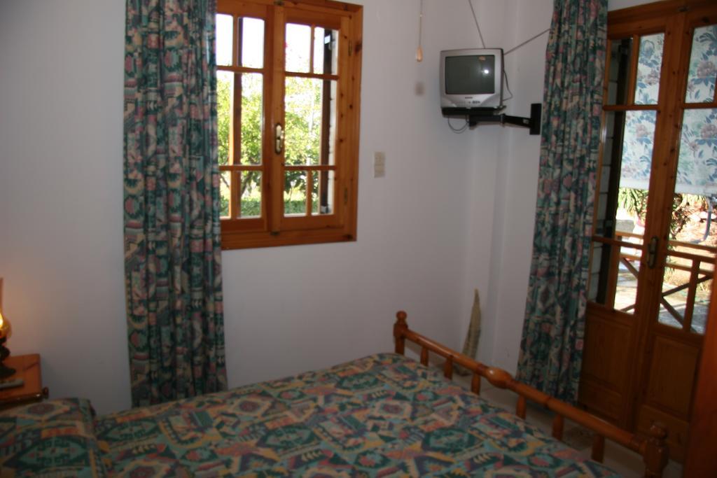 Apartamento Circe Pansion Lixouri Exterior foto