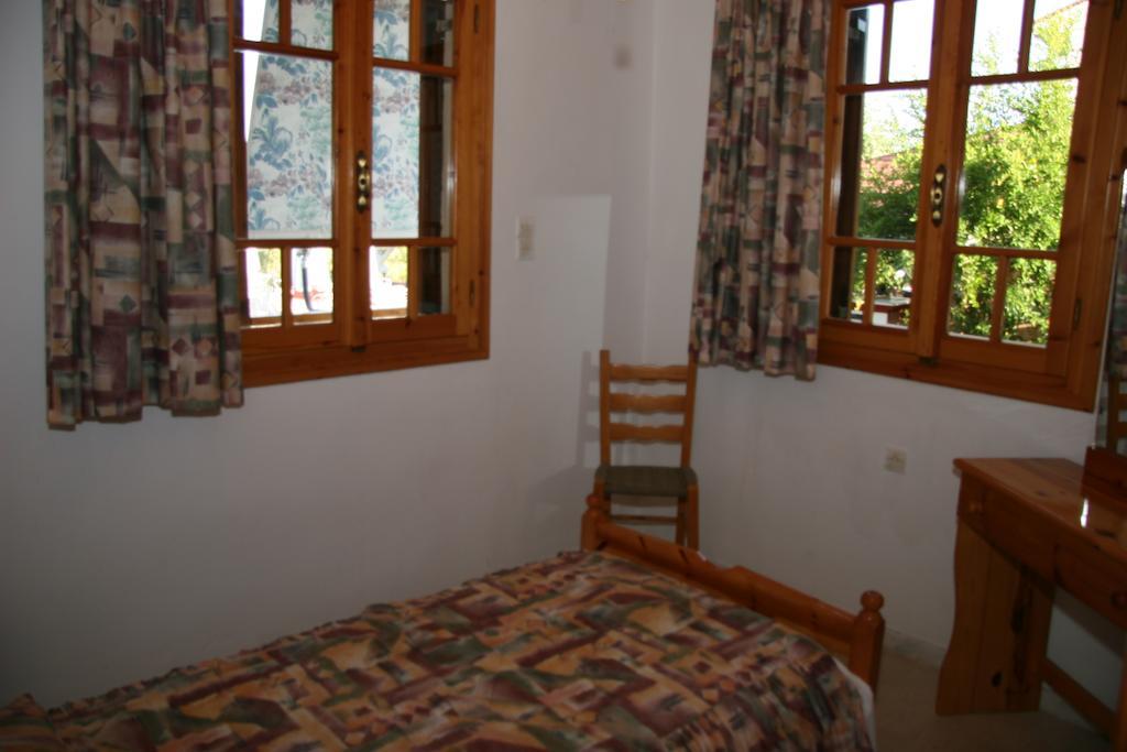 Apartamento Circe Pansion Lixouri Exterior foto