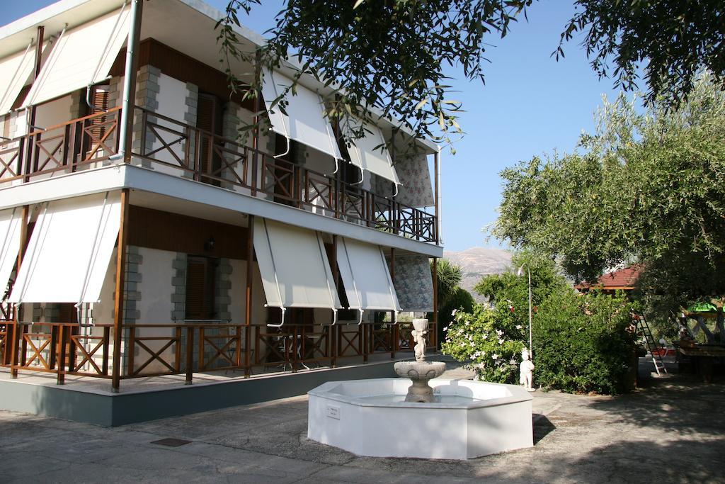 Apartamento Circe Pansion Lixouri Exterior foto